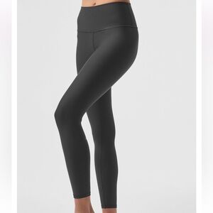 Alo Airlift 7/8 tights. Small. Anthracite